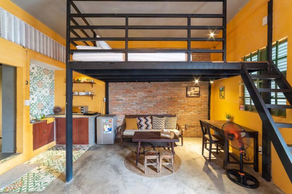 Stay&chill - S.2: Cozy Studio 3 Minute Walk To Bui Vien TP. Hồ Chí Minh